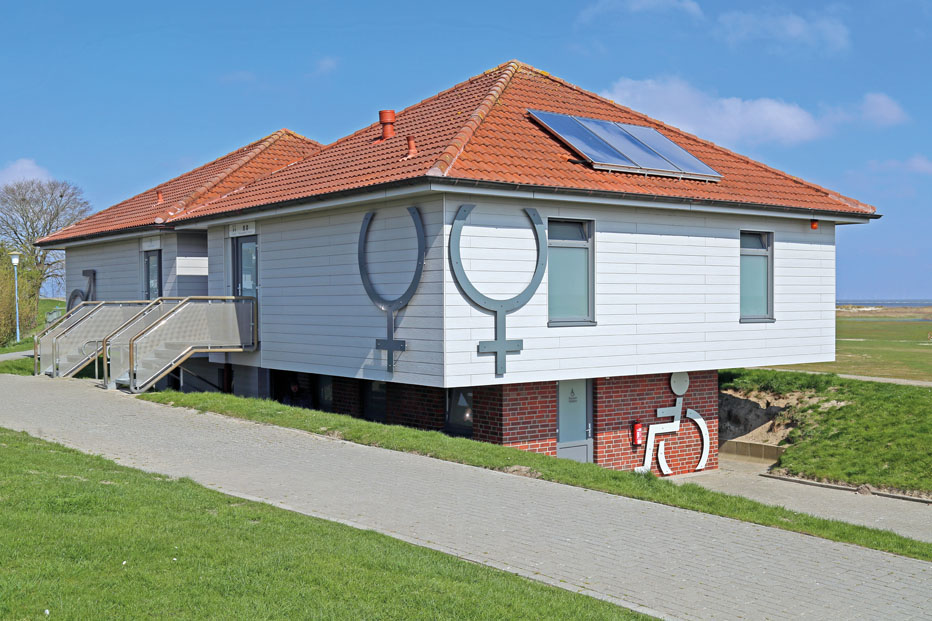 Bild 2 UMBAU UND SANIERUNG EINES STRANDHAUSES